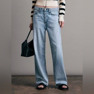 Rag & bone featherweight Logan wide leg jeans - size 27 (size 4) - “Venice” wash